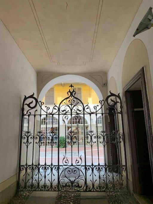 La Casa Alle Colonne - Navigliapartments Milan Exterior photo